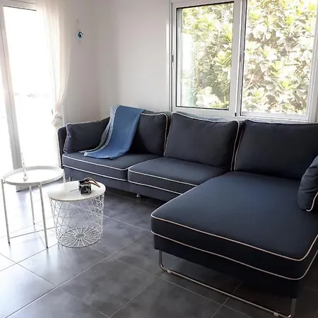 Profitis Elias Penthouse Apt. Near The Sea Protaras